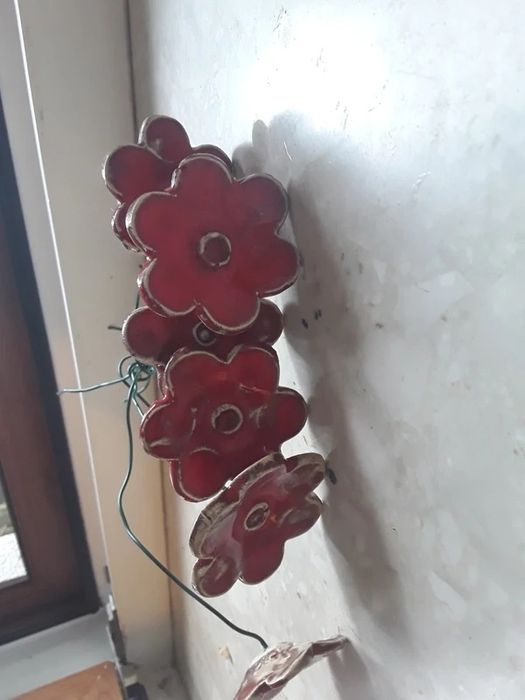 Kwiatki ceramiczne