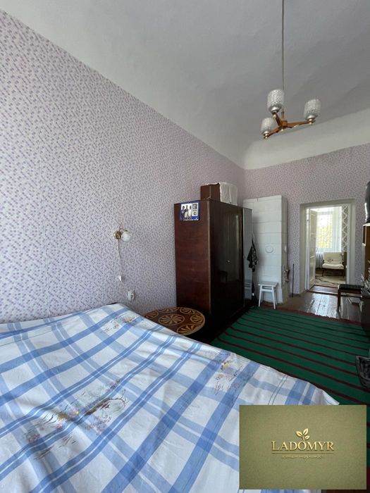 Продаж / Квартира / Незалежності, Острог