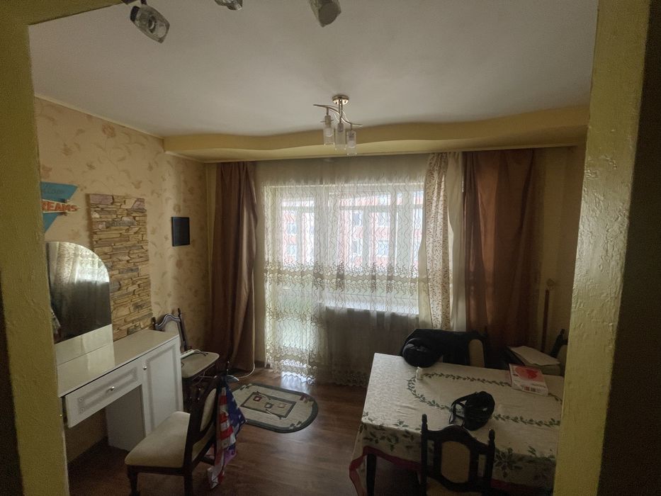 3-кімнатна квартира Жовква продаж