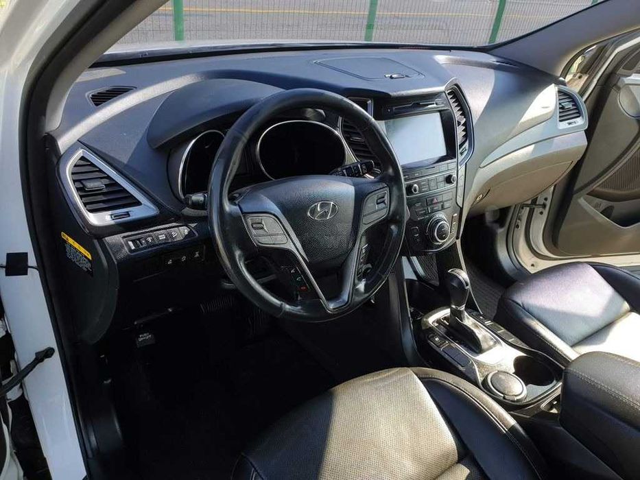 Hyundai Santa Fe 4WD EXCLUSIVE