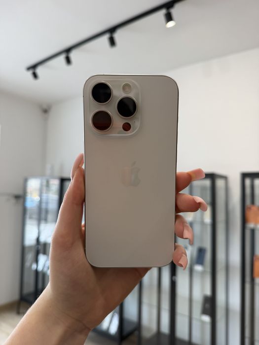 Telefon iPhone 15 PRO 256GB Biały Apple Gwarancja iTrade