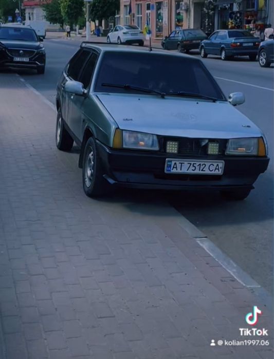 Продається ваз 2109 1,5 карбюратор