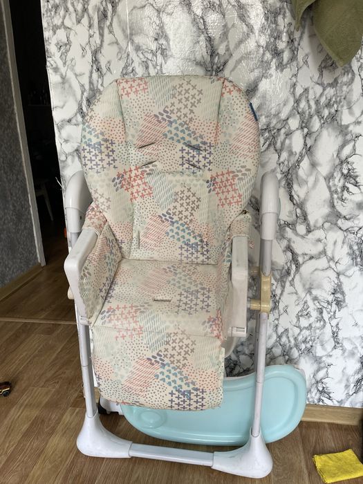 Віддам стільчик для годування