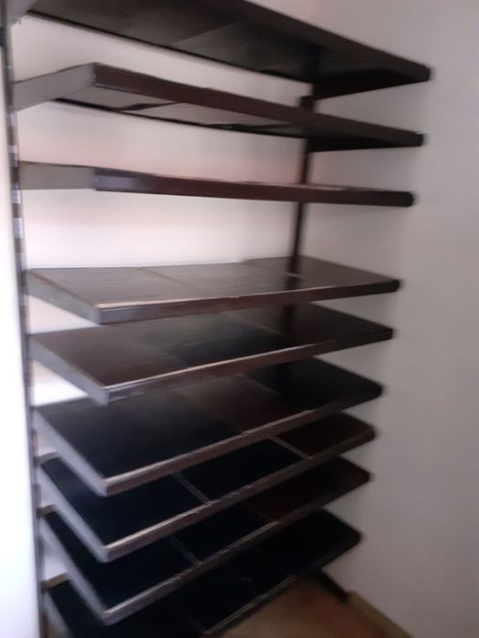 Regał gospodarczy na przetwory narzędzia