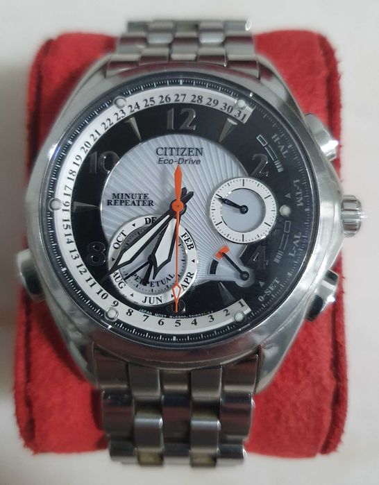 Relógio CITIZEN Eco-Drive Minute Repeater em aço inoxidável.