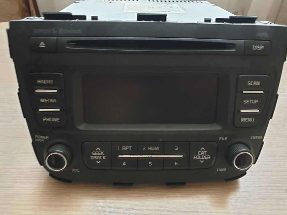 Штатная CD Bluetooth магнитола на KIA Sorento ІІ 2009-2020
