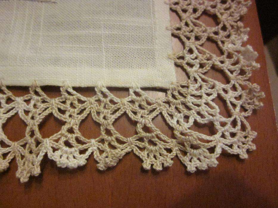 Toalha mesa, com renda artesanal