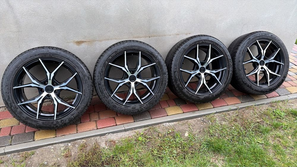 Zestaw felgi Keskin KT 19 z oponami zimowe.