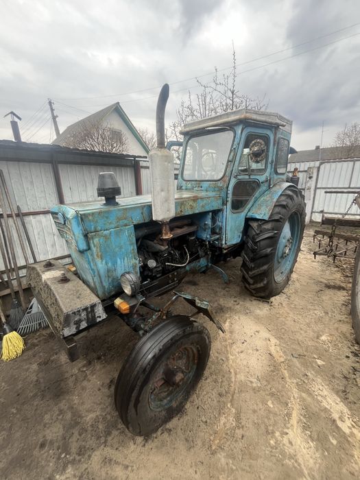 Продам трактор  т-40