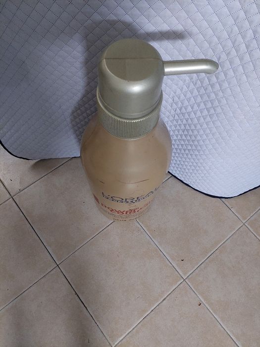 L'ORÉAL Frasco 68 cm Vazio