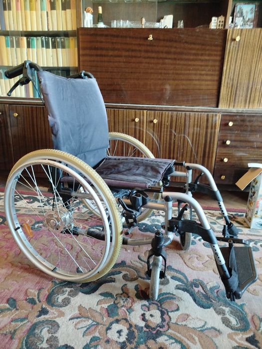 Візок для інвалідів