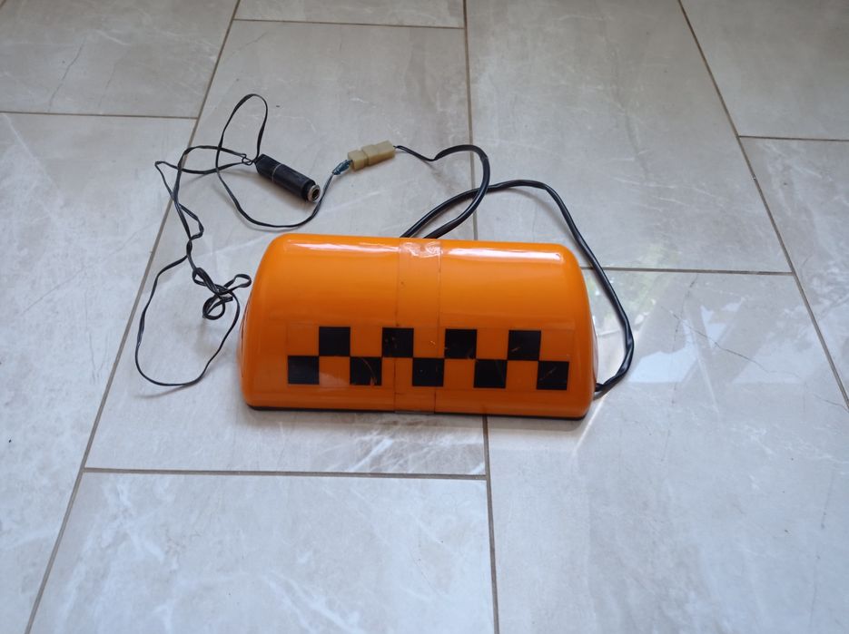 Шашка на таксi, жовтогаряча