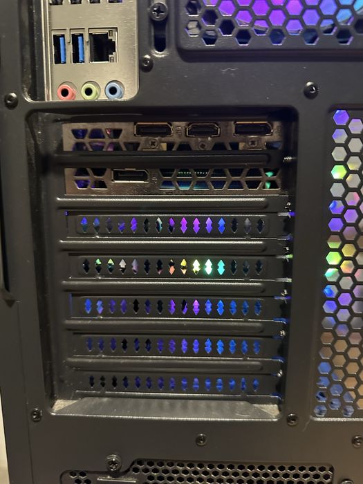 i5-6400 | 16GB | RTX 2060 6GB | 2TB | 128GB