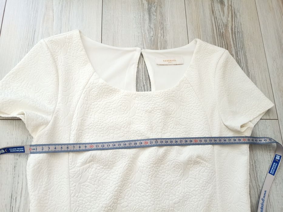Sukienka Reserved L