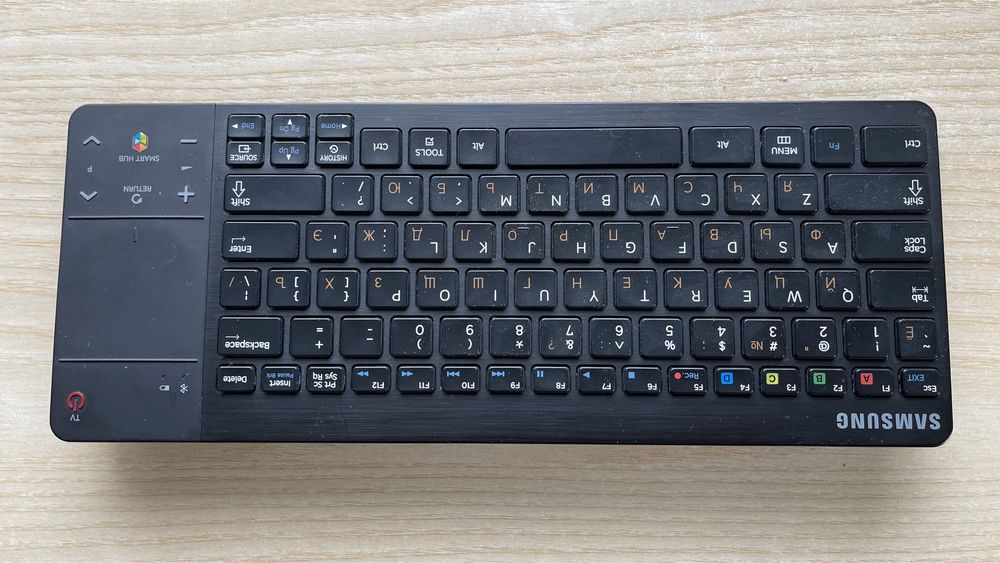 Продам бездротова Bluetooth клавіатура Samsung VG-KBD1000