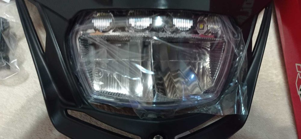 Farol/Mica Rtech V-Face Full Led Headlight