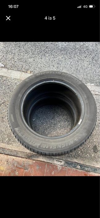 225/55/17 Michelin 2 pneus