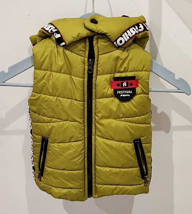 Безрукавка для хлопчика 92 см