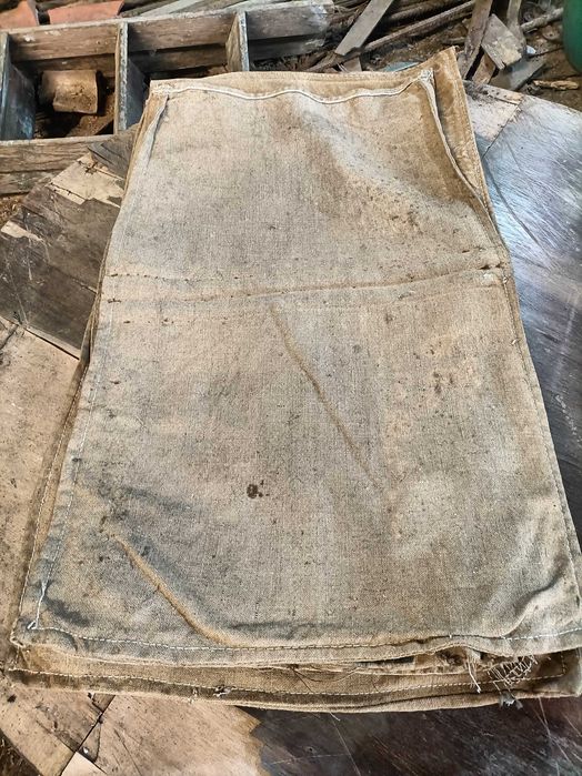 Sacos usados nopara produtos diverso em serapilheira