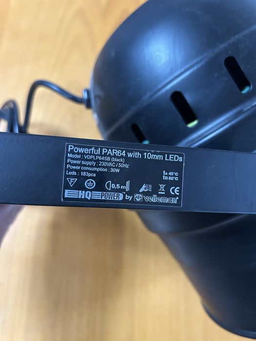 Projetor powerful PAR 64 10mm leds