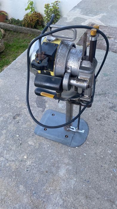 Máquina de corte de tecido