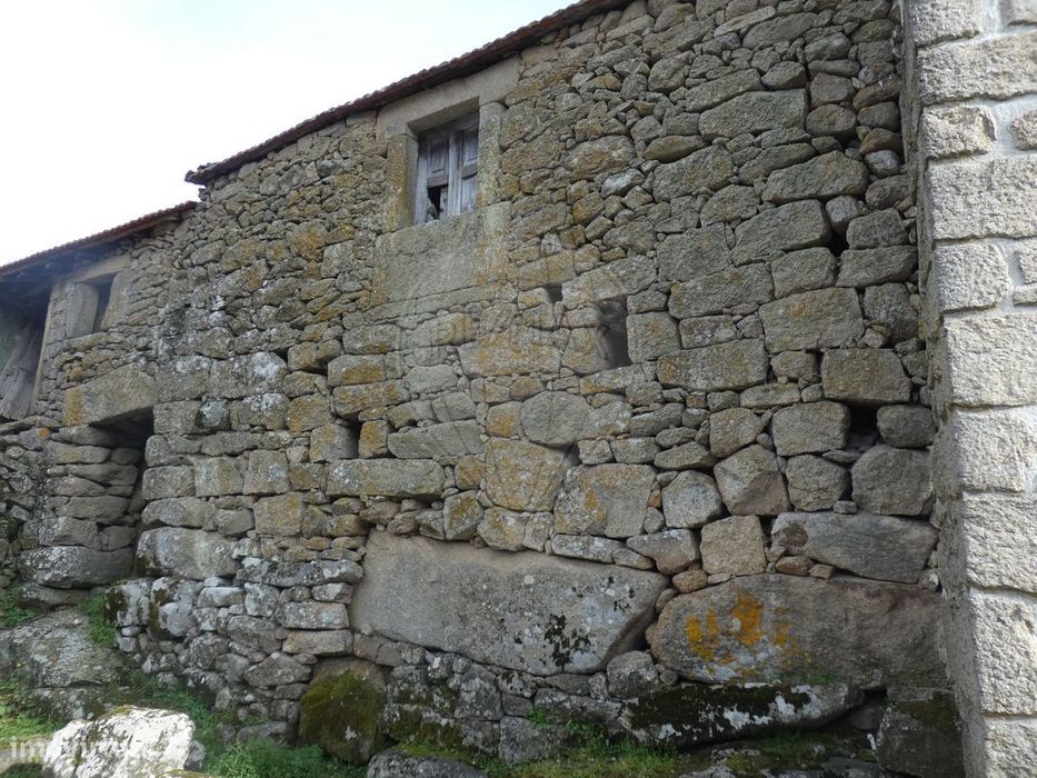 Moradia T0 para venda