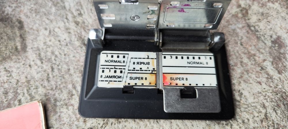 Przecinarka do taśm Meopta Normal Super NS8.