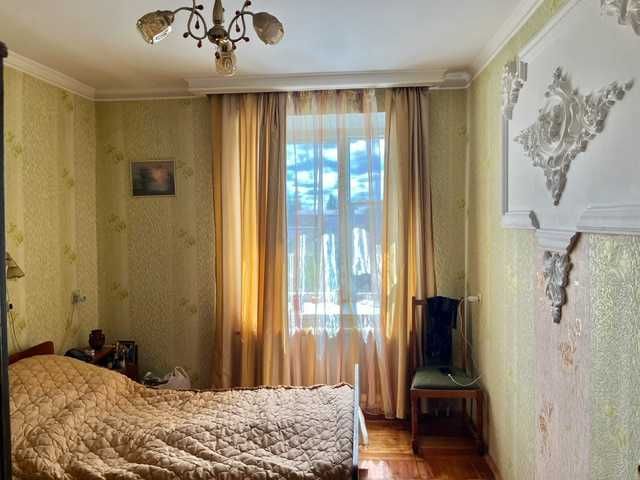 Продаж 3 к.квартири,в центрі міста,вул.Коновальця 11
