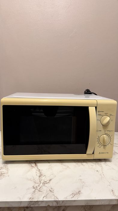 Мікрохвильовка Delfa