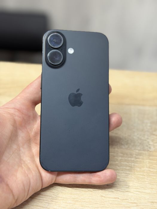 Iphone 16 128gb 90% akb