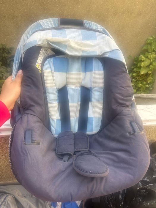 Carrinho de bebe c/ alcofa e ovo de transporte