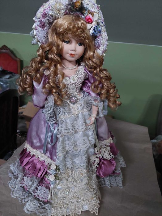 Boneca de porcelana 50 cm