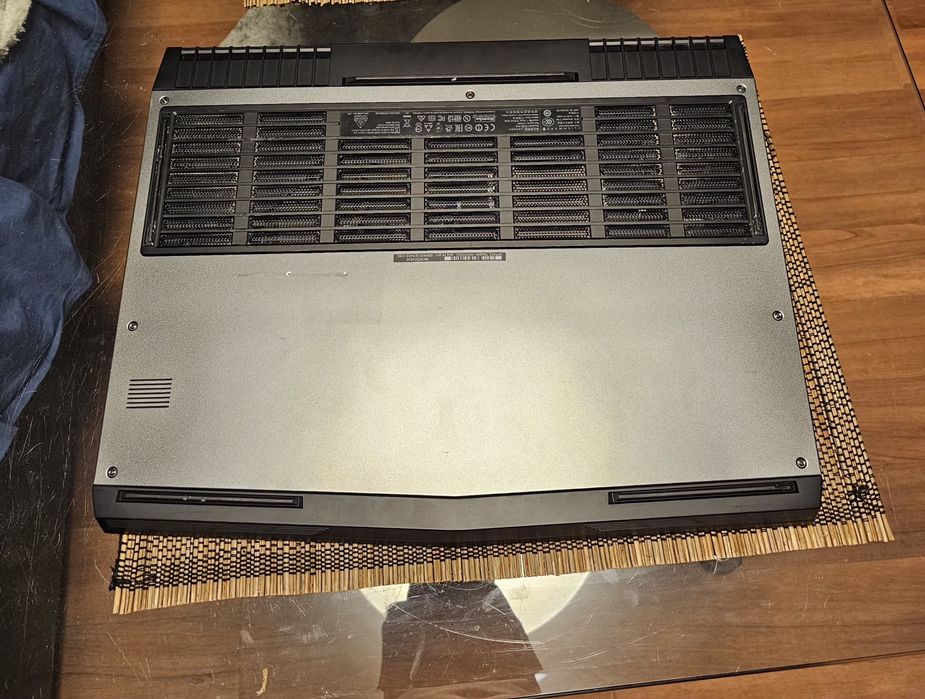 Laptop Dell Alienware 17 R4