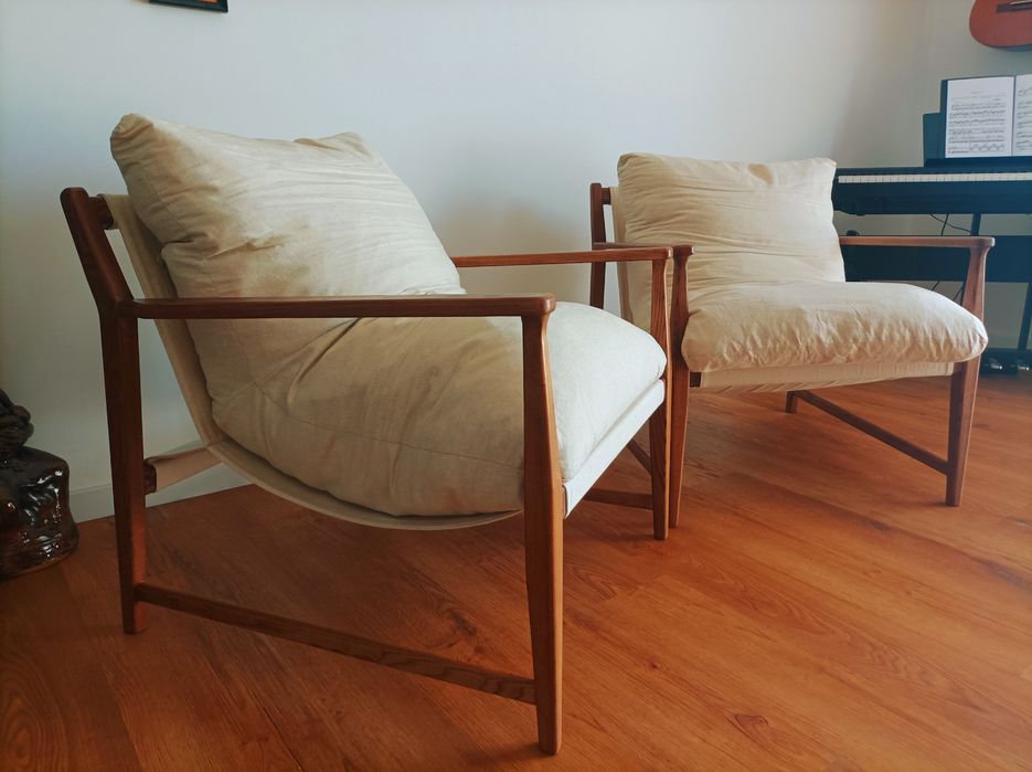 2 Poltronas Zara com almofada de pena removível