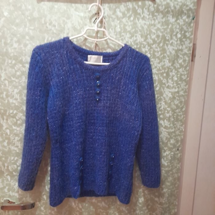 Женские свитера б/у