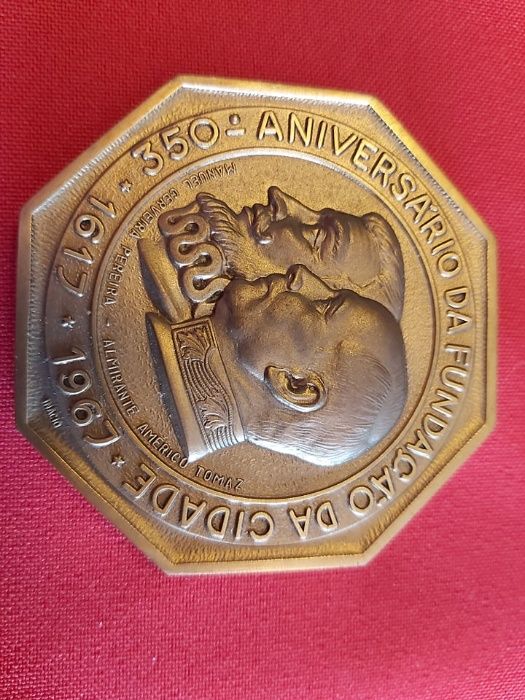 2 Medalhas Comemorativas "Estado Novo" Década 50/60 Bronze