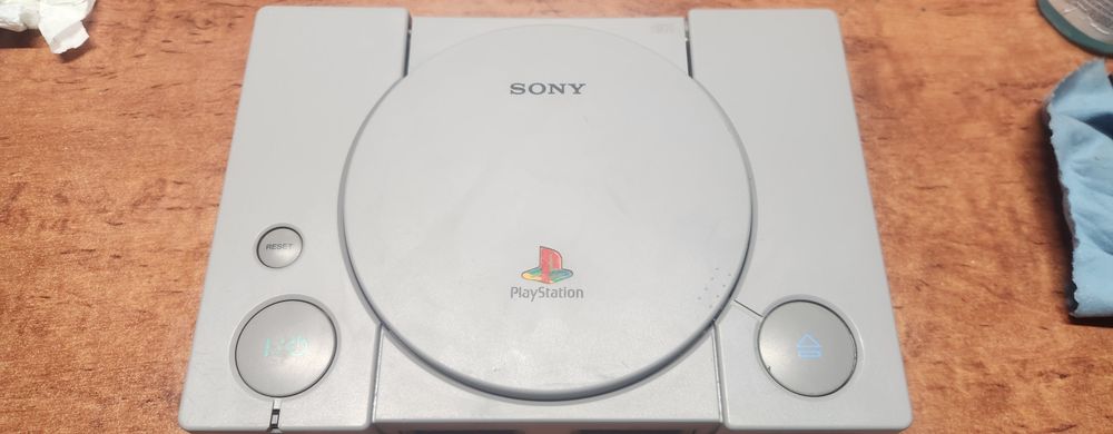 Konsola Sony PlayStation 1 (PS1) SCPH-7502 | Zestaw DualShock | Sprawna