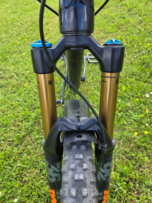 # NS Snabb E1 carbon 27.5" roz. M, 13.7kg, Fox, x-fusion, GX Eagle #