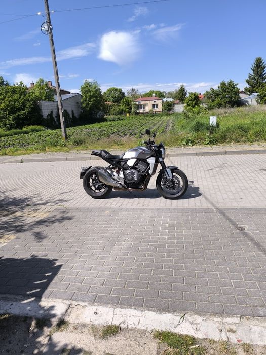 Honda CB 1000r 2021r  10 tys km przebieg  okazja