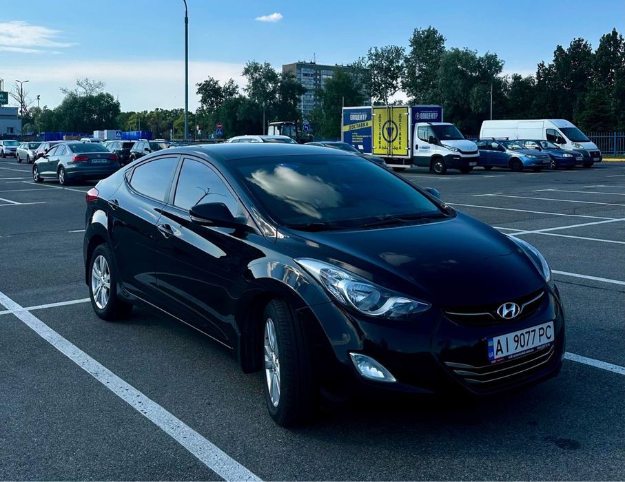 Hyundai Elantra MD 2012 1.8 AT газ/бензин, офіційна, без вкладень