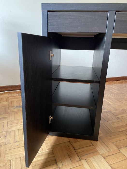 Secretaria Preta IKEA Micke