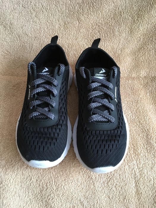 Кросівки Demix р. 35