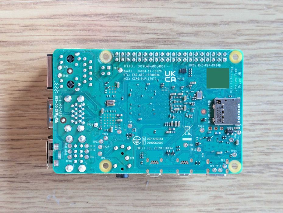 Raspberry Pi 4 Model B 8GB + cartão SanDisk Extreme PRO 64GB (2 unidades)