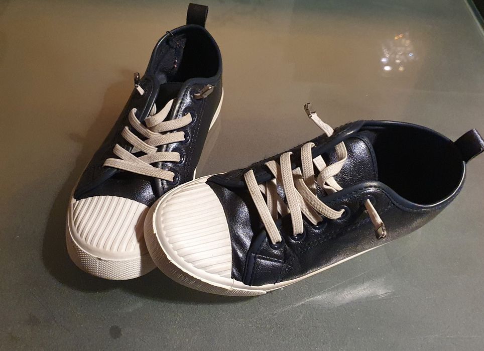 trampki granatowe błyszcząca cool club rozmiar 33