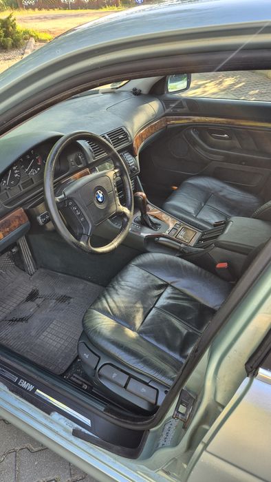 BMW Seria 5 E39 523i Zamiana