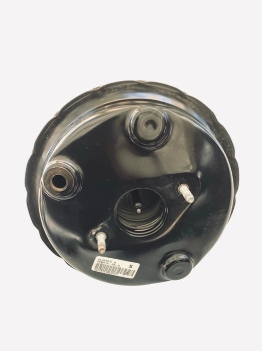 Вакуумний підсилювач гальм Tesla Model S