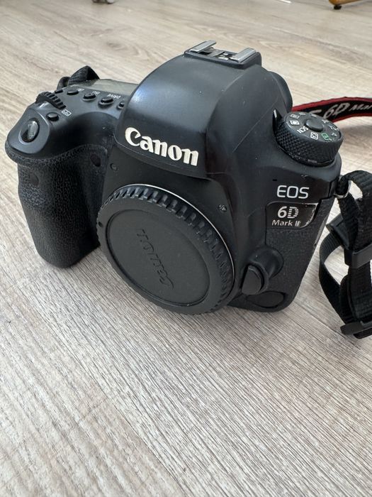 Canon 6 d mark 2 ( canon 6d mark ii)