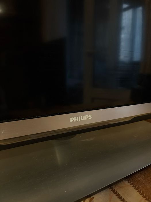 Рідкокристалічний телевізор Philips