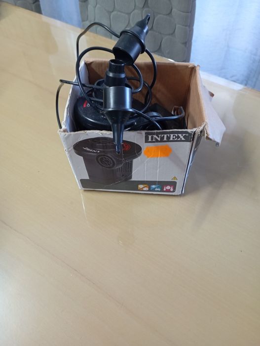 Vendo duas bombas campismo