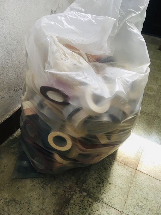 Fitas em tecido para bainhas